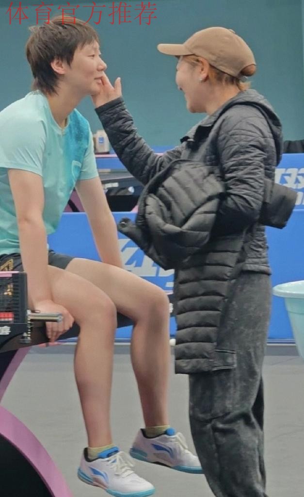 颈部不舒服，王曼昱已经返回北京治疗，河北3-0战胜黑龙江女团